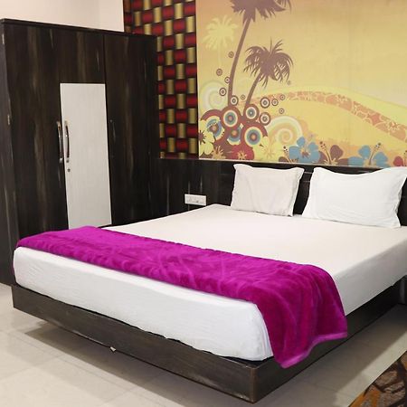 Kanha Vatika And Resort Ujjain Exterior photo